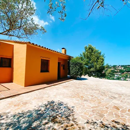 Tres Olivos - *